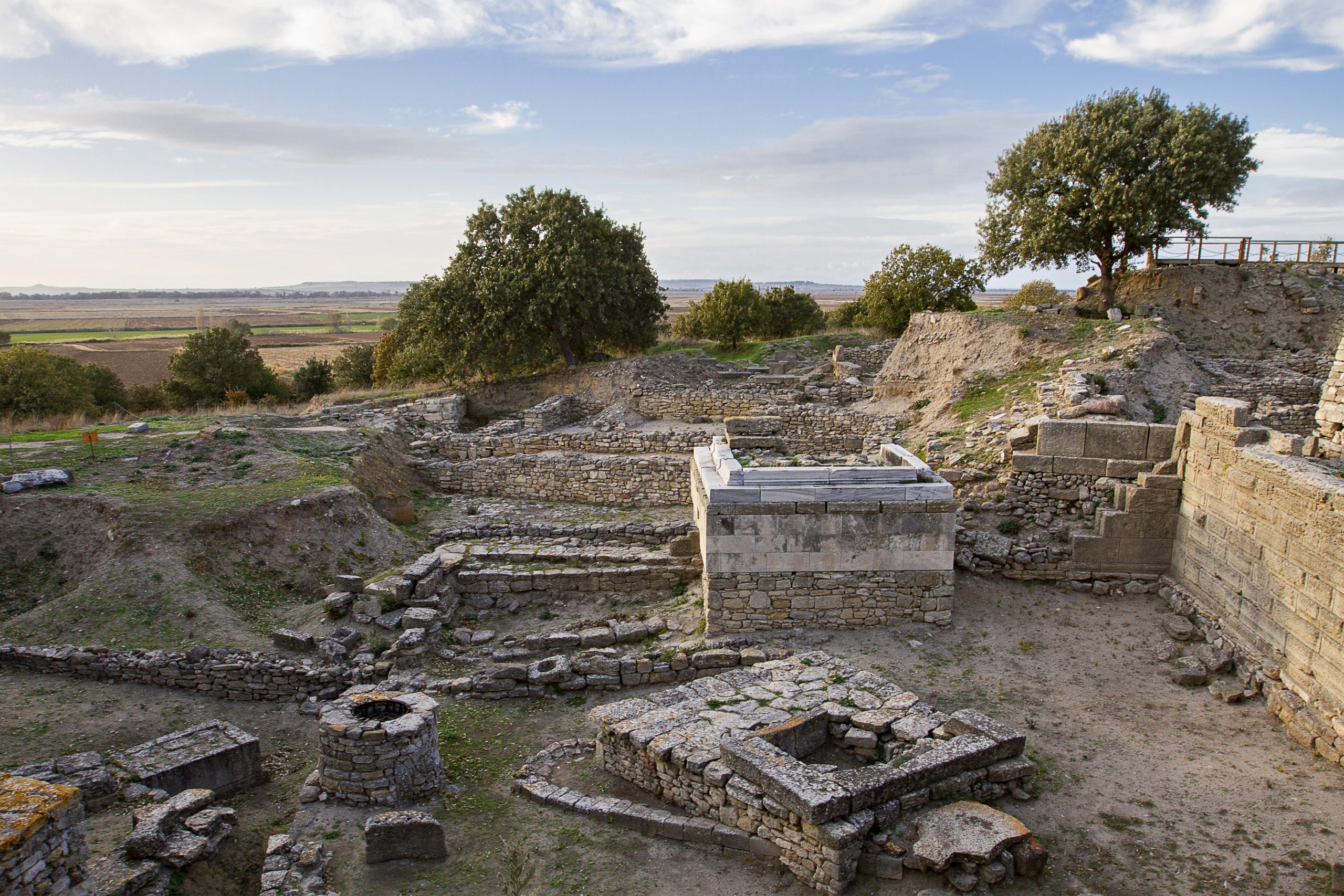 gallipoli ruins scaled